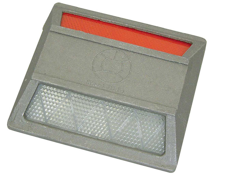 Postes reflectantes para carretera